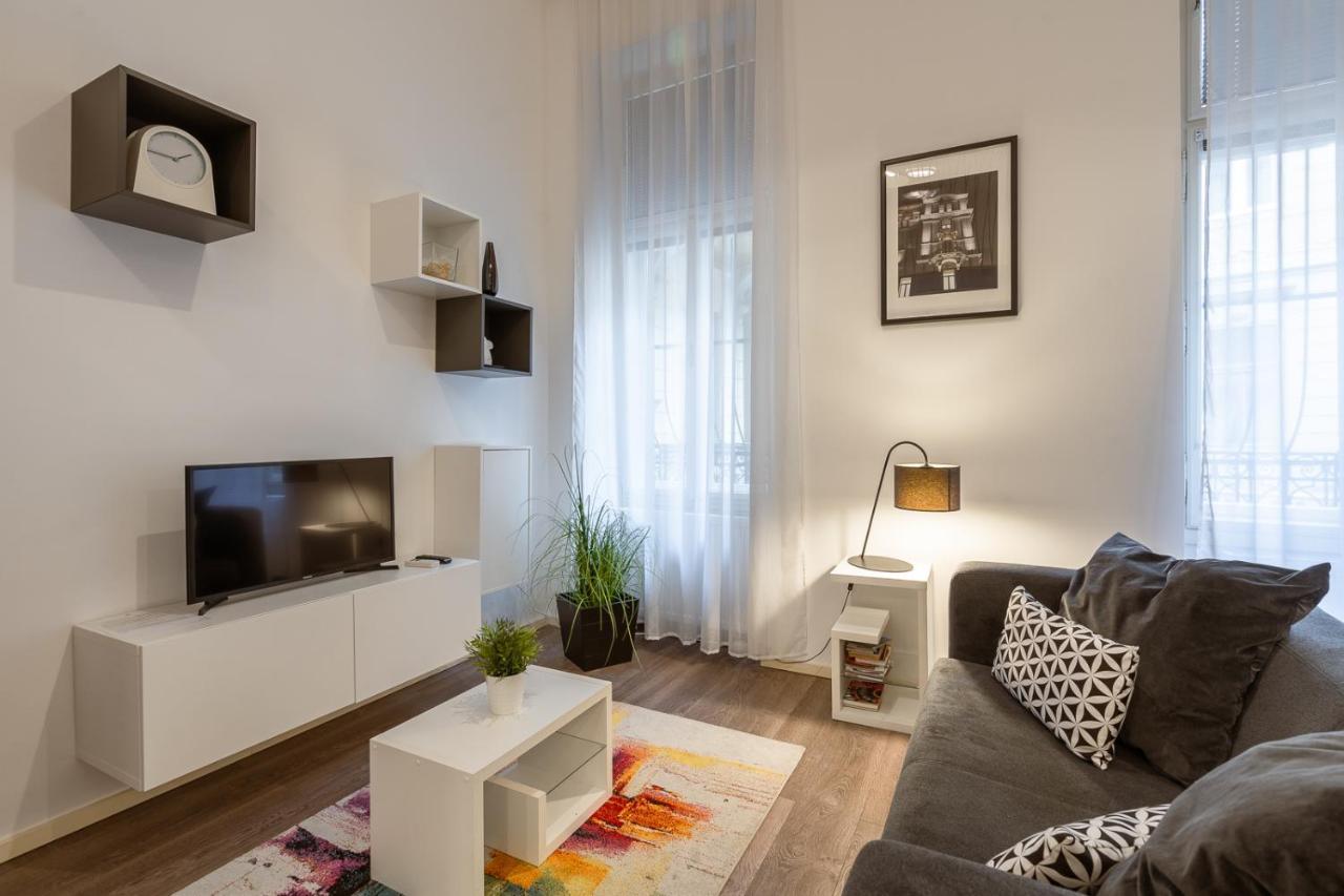 Modern Stylish Loft Next To New York Palace Budapeste Exterior foto
